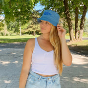 concertbucketblue-model-pic